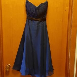 Beautifly Blue bridesmaid/prom dress.
